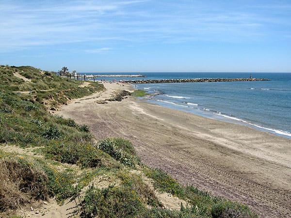 Taxi Malaga Marbella: Playa de Cabopino